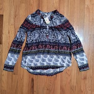 3/$10⭐ NWT Roper Rayon Blouse, Women's Small, Navy Paisley Floral
